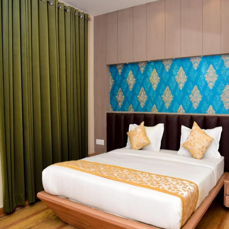 Hotel Olive Crown Лакхнау Экстерьер фото
